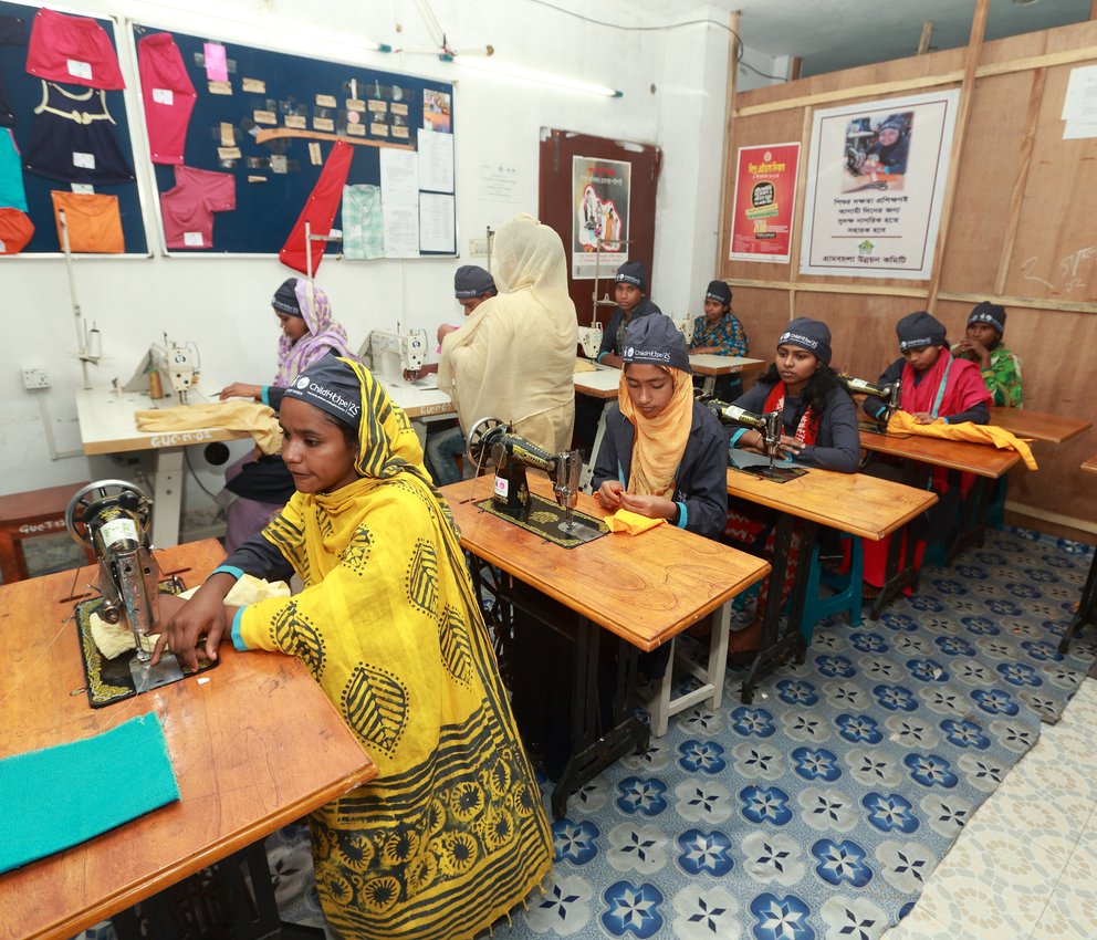 Waste Pickers of Dhaka trainees